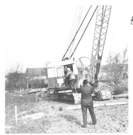 Eerste steen Welkomkerk.